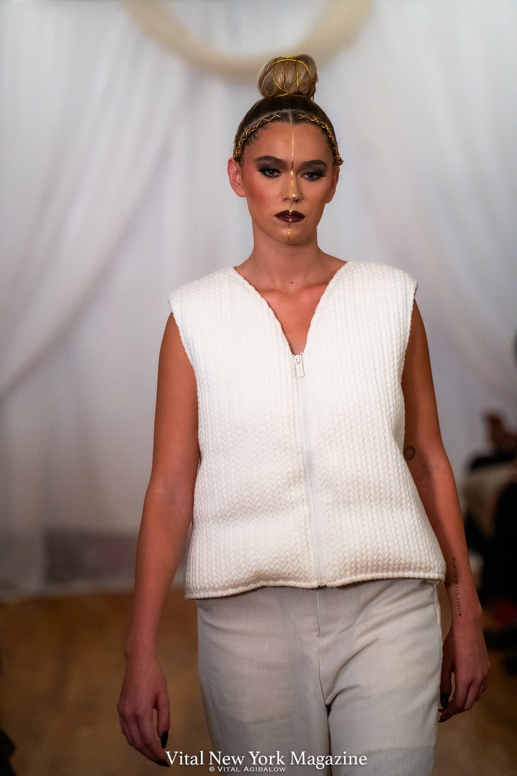 Igloo Sweater Vest worn